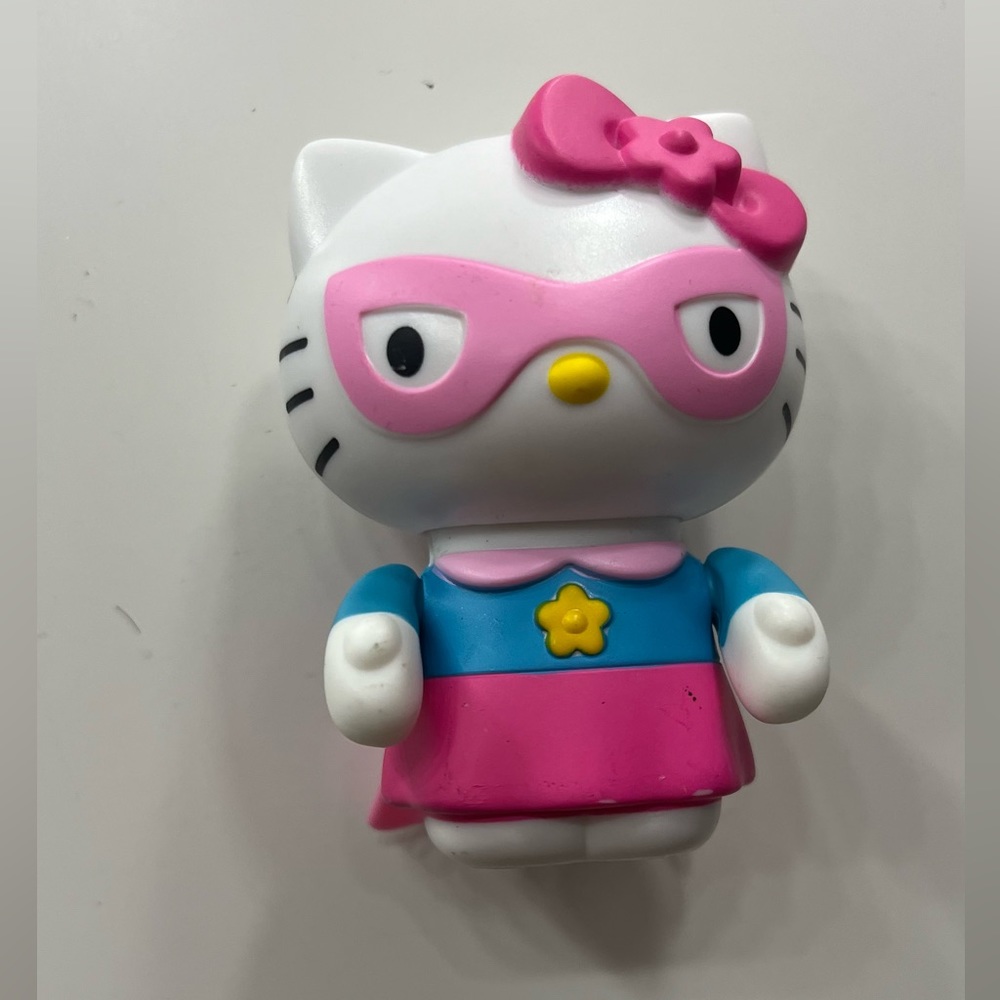 Mini bundle of hello kitty
